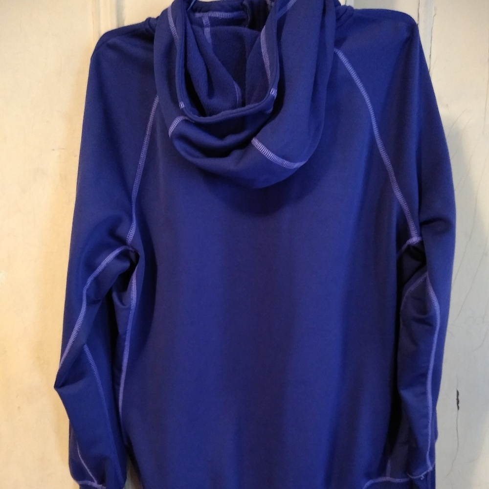 Woman's Nike hoodie